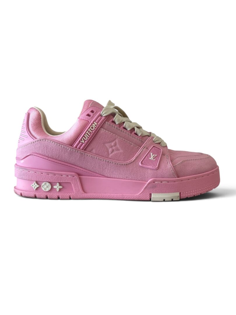 Louis Vuitton LV Trainer (size: 38)